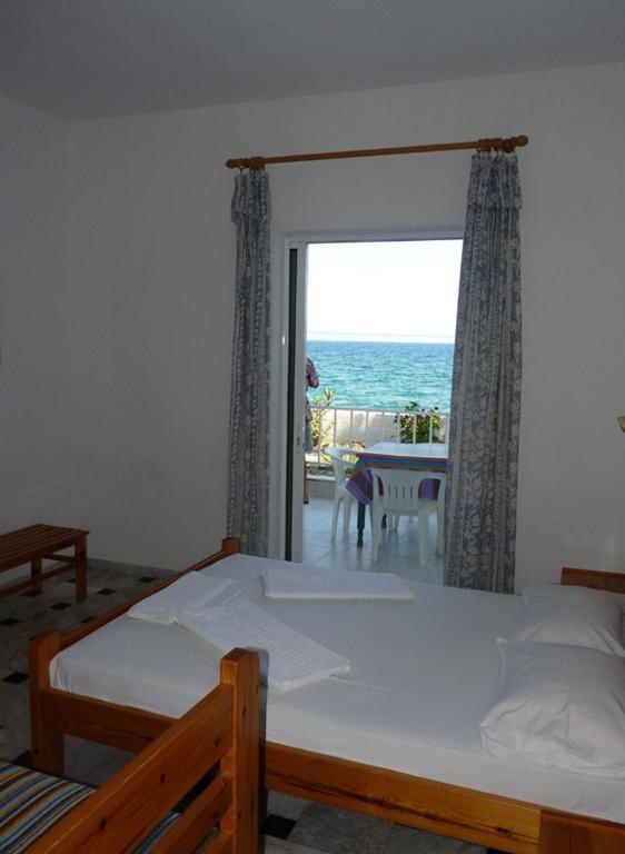 Manthos Sea View Apartment Kalloni  Phòng bức ảnh